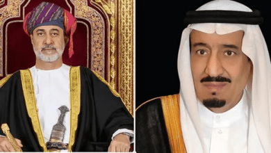 سلطان عُمان يهنئ القيادة السعودية ويشيد بالتقنيات الحديثة في نجاح حج 1447هـ