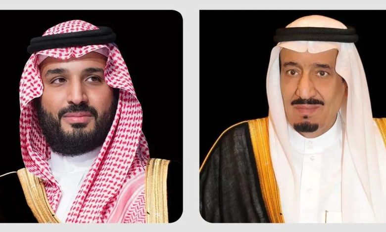 قدما التعازي في وفاة عبدربه هادي.. خادم الحرمين وولي العهد: السعودية تقف مع حكومة وشعب اليمن وتشاطرهم الأسى
