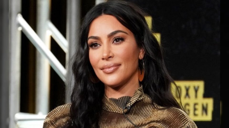 التمدد الوعائي الدموي.. كيم كارداشيان تكشف عن تشخيصها بمرض دماغي خطير 1 التمدد الوعائي الدموي.. كيم كارداشيان تكشف عن تشخيصها بمرض دماغي خطير