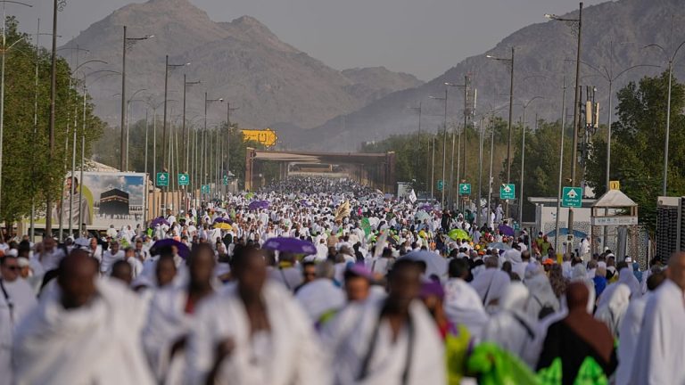 فيديو. السعودية: ذروة روحية للحج 2026 مع احتشاد ملايين الحجاج المسلمين