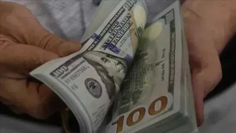 ليلة العيد.. سعر الدولار مقابل الجنيه اليوم الثلاثاء 26 مايو 2026 في البنك الأهلي وبنك مصر وبنك القاهرة