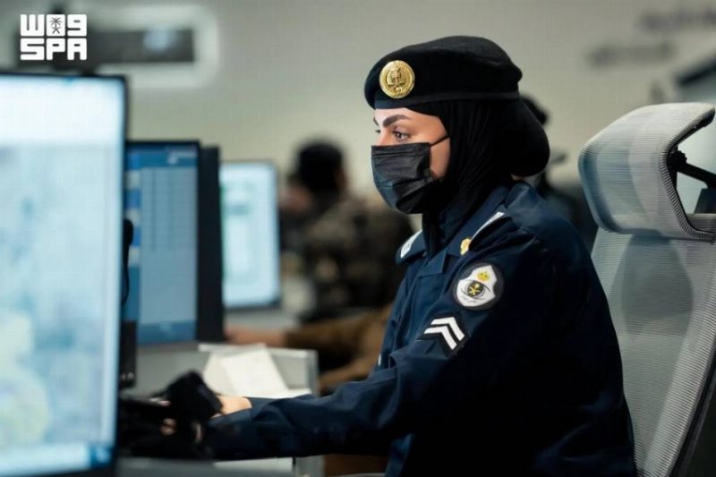 المرأة السعودية في وزارة الداخلية خلال موسم الحج.. شريك أمني وإنساني