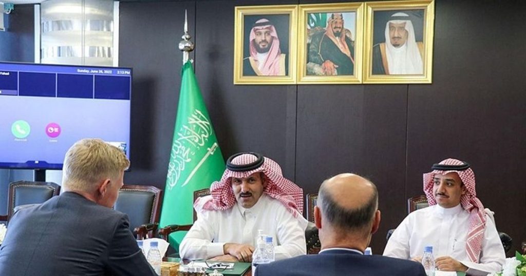 السعودية تعلن عن دعم عاجل للحكومة اليمنية بـ 150 مليون دولار