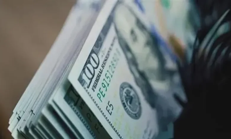 انهيار السوق السوداء.. سعر الدولار اليوم الجمعة 29 مايو 2026 أمام الجنيه في البنوك المصرية 1 انهيار السوق السوداء.. سعر الدولار اليوم الجمعة 29 مايو 2026 أمام الجنيه في البنوك المصرية