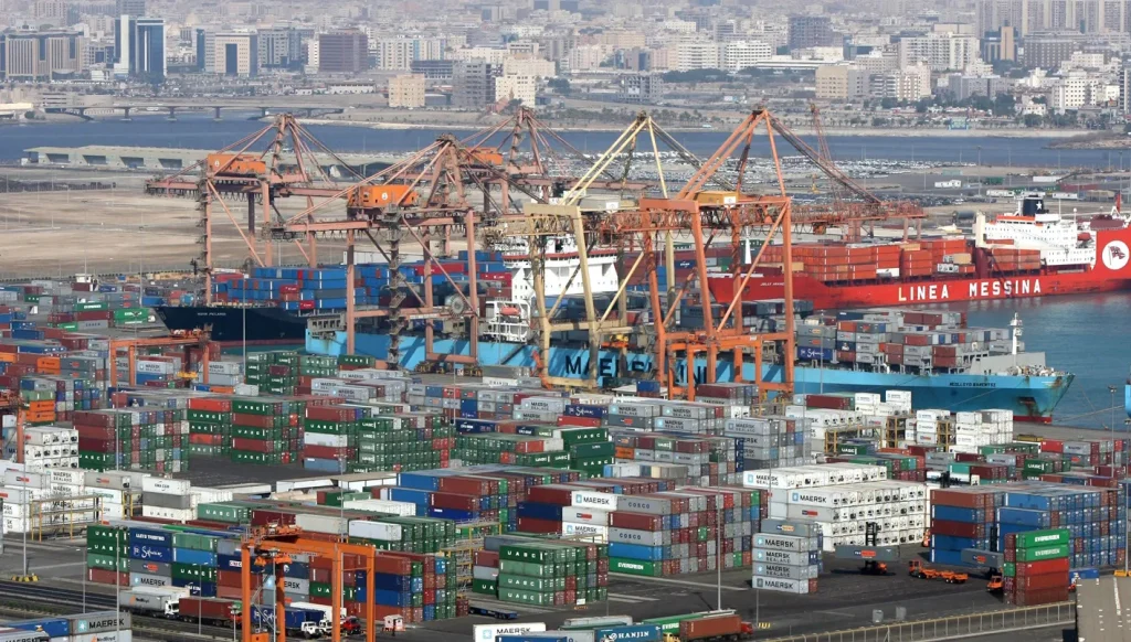 السعودية تتحول إلى مركز لوجستي عالمي في الأزمة