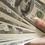 سعر الدولار أمام الجنيه اليوم الاثنين 1 يونيو 2026 بعد انتهاء إجازة عيد الأضحى وآخر أسعار البنوك